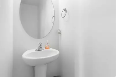 6321 W Moon Dr, South Jordan, UT 84009 - Photo 14