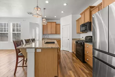 6321 W Moon Dr, South Jordan, UT 84009 - Photo 8