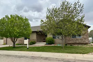 135 Constitution Dr, Roosevelt, UT 84066 - Photo 1