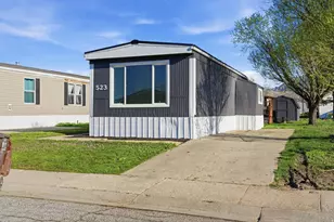 2491 N Hwy 89, Pleasant View, UT 84404 - Photo 2