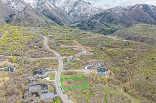 890 S Summit Dr, Woodland Hills, UT 84653 - Photo 1