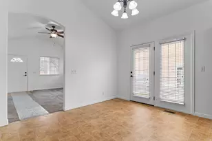 13545 S Villa Rosa Way E, Draper, UT 84020 - Photo 4