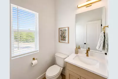 864 E Brookshade Ln S #105, Murray, UT 84107 - Photo 10