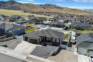 358 S Canyon Overlook Dr, Tooele, UT 84074 - Photo 6