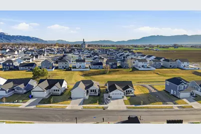 740 W 500 N, Smithfield, UT 84335 - Photo 42