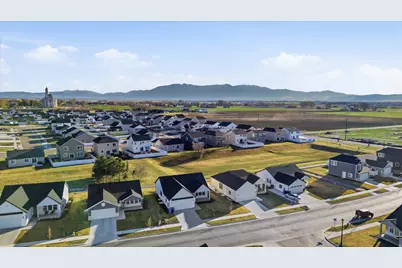 740 W 500 N, Smithfield, UT 84335 - Photo 40