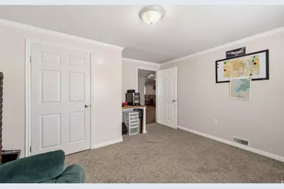 1055 S 1000 W, Clearfield, UT 84015 - Photo 46