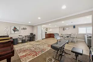 1055 S 1000 W, Clearfield, UT 84015 - Photo 40