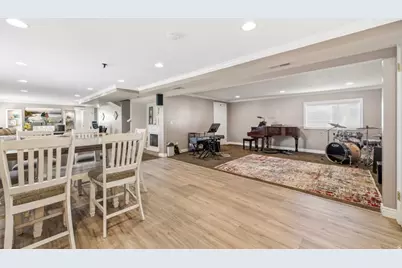 1055 S 1000 W, Clearfield, UT 84015 - Photo 34