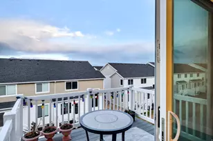 2934 N Vervain Ln, Saratoga Springs, UT 84045 - Photo 10