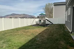 2378 W 3225 S, West Haven, UT 84401 - Photo 16