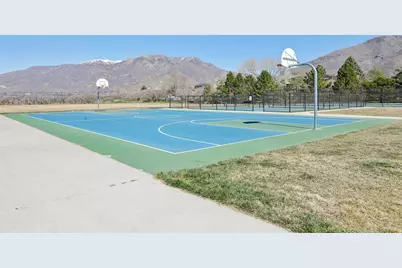 1960 N 2150 E, Layton, UT 84040 - Photo 84