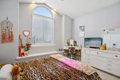 1960 N 2150 E, Layton, UT 84040 - Photo 46