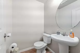 654 N 2560 E, Spanish Fork, UT 84660 - Photo 8