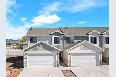 60 E Cedar Ln, Malad City, ID 83252 - Photo 2