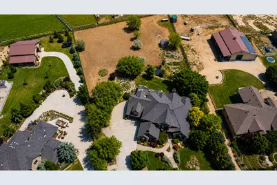 15319 S Indian Paint Cir, Bluffdale, UT 84065 - Photo 14