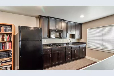 178 E Belle Glenn Cir S, Sandy, UT 84070 - Photo 20