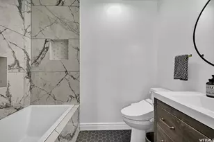 2244 E Carriage Ln S, Holladay, UT 84117 - Photo 16