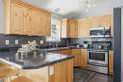 1131 E Lamplighter Dr, River Heights, UT 84321 - Photo 16