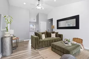 1131 E Lamplighter Dr, River Heights, UT 84321 - Photo 8