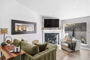 1131 E Lamplighter Dr, River Heights, UT 84321 - Photo 10