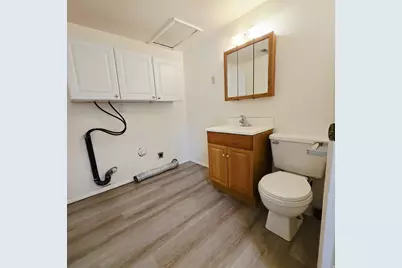 8408 S Foxbridge Cir, Midvale, UT 84047 - Photo 8