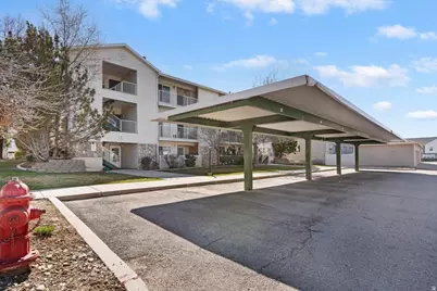 490 E 700 S #D39, Clearfield, UT 84015 - Photo 2
