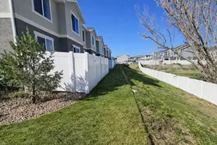 338 N Starboard Ln, Saratoga Springs, UT 84045 - Photo 4