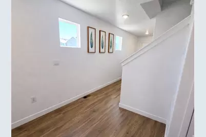 338 N Starboard Ln, Saratoga Springs, UT 84045 - Photo 16