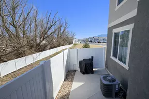 338 N Starboard Ln, Saratoga Springs, UT 84045 - Photo 6