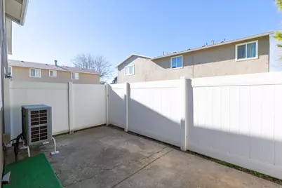 5235 S Glendon Way W #W2, Murray, UT 84123 - Photo 12