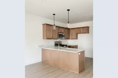4004 N Aspen Way N, Lehi, UT 84048 - Photo 4
