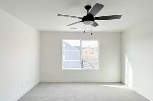 4004 N Aspen Way N, Lehi, UT 84048 - Photo 4