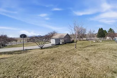 11770 E 24500 N, Fairview, UT 84629 - Photo 16
