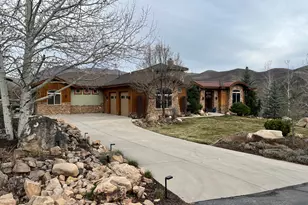 47 S Meadow Dr, Springville, UT 84663 - Photo 1