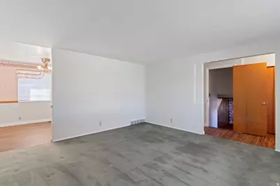 2495 W 2550 S, West Haven, UT 84401 - Photo 6