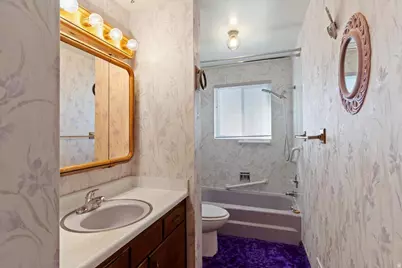 2495 W 2550 S, West Haven, UT 84401 - Photo 14