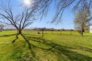 2495 W 2550 S, West Haven, UT 84401 - Photo 26