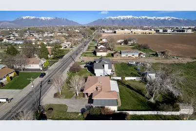 2429 W 300 N, West Point, UT 84015 - Photo 32