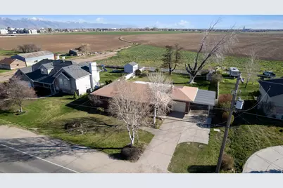 2429 W 300 N, West Point, UT 84015 - Photo 22