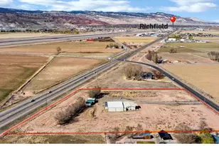 875 N Main St, Central Valley, UT 84754 - Photo 22