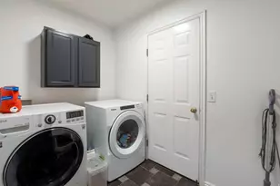 5207 Midland Dr, Roy, UT 84067 - Photo 12