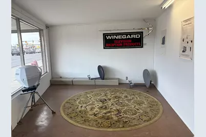 754 N State St, Orem, UT 84057 - Photo 2