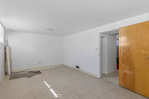 5106 S Jolly St W, Taylorsville, UT 84123 - Photo 22