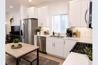 1195 W 1870 S, Logan, UT 84321 - Photo 4