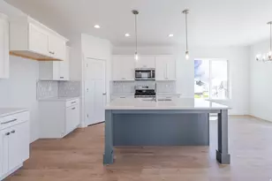 1521 W Russo Dr, Saratoga Springs, UT 84045 - Photo 4