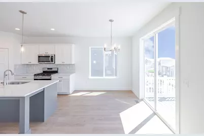 1521 W Russo Dr #727, Saratoga Springs, UT 84045 - Photo 6