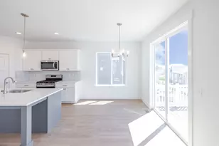 1521 W Russo Dr, Saratoga Springs, UT 84045 - Photo 6