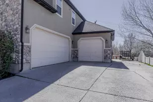1377 S 1650 E, Provo, UT 84606 - Photo 60