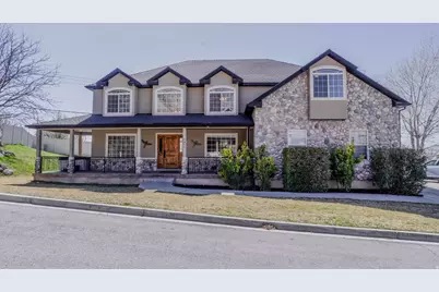 1377 S 1650 E, Provo, UT 84606 - Photo 2